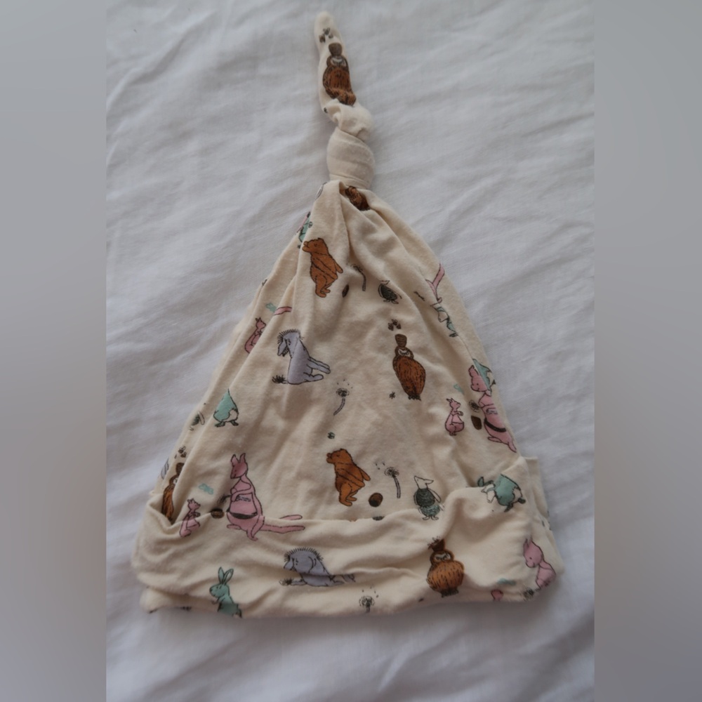 Kate Quinn Winnie the Pooh bamboo hat 12-18 months